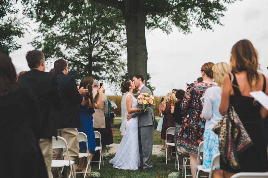 Farmhouse Estate Wedding | Maryland | Victoria Selman Photographer